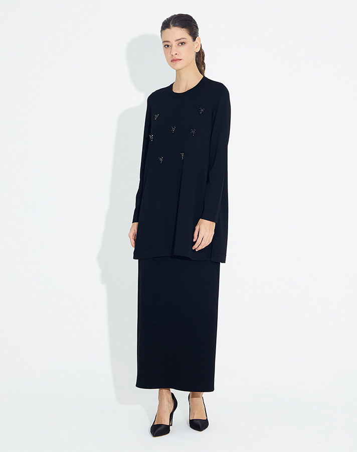 T23Y-6023 Knitwear Tunic with Stone Detail on the Front - 8