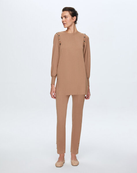 T24K-6026 Düğme Detaylı Balon Kollu Tunik COMO-CAREMEL - 2