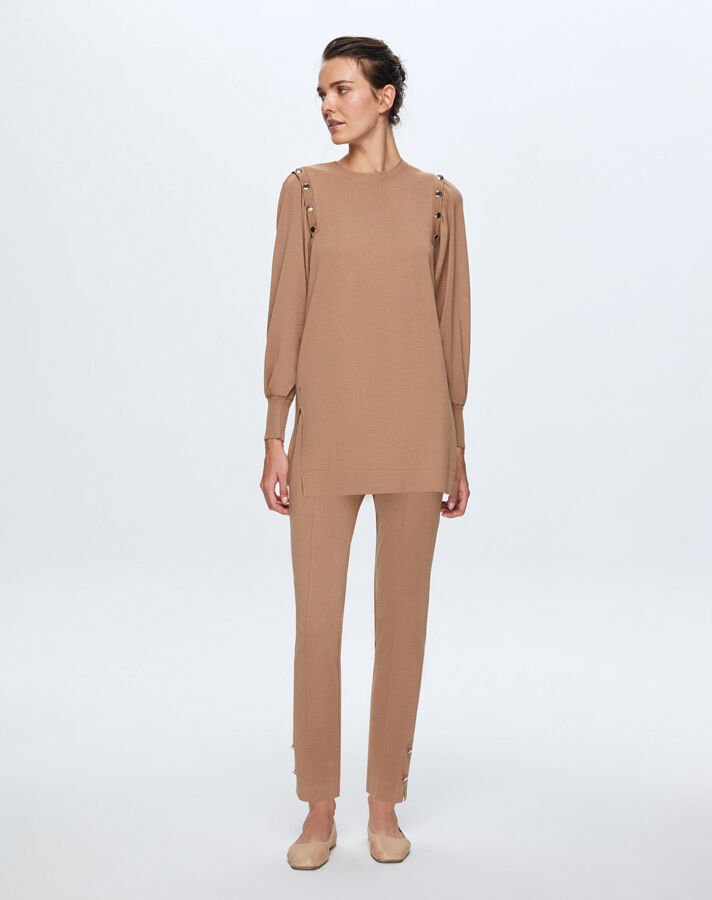 T24K-6026 Düğme Detaylı Balon Kollu Tunik COMO-CAREMEL - 2