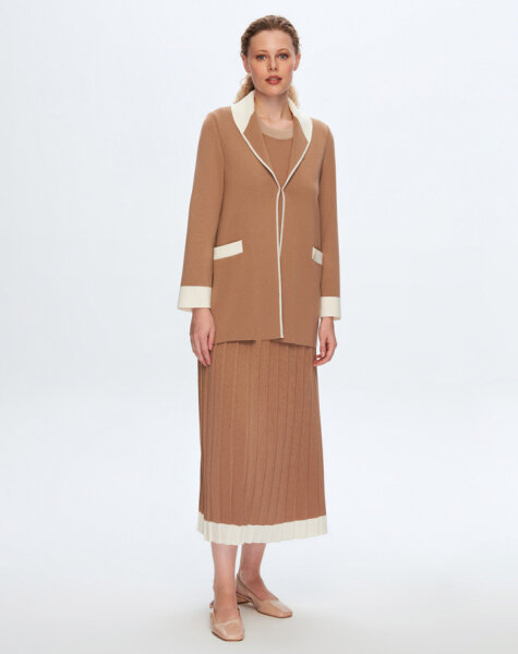 T24K-6041 Yakası Renkli Kolsuz Triko Tunik CORO-CAMEL - 2