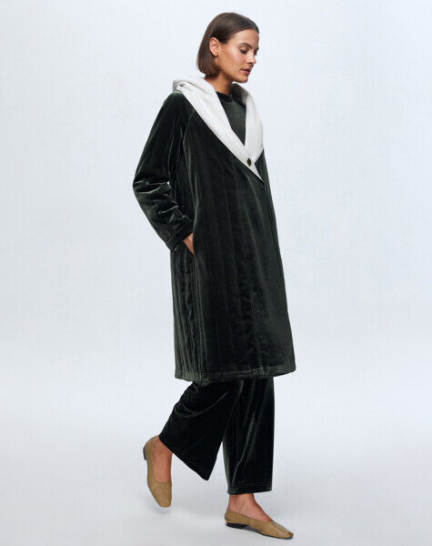 Knitwear Lined Velvet Coat - 21