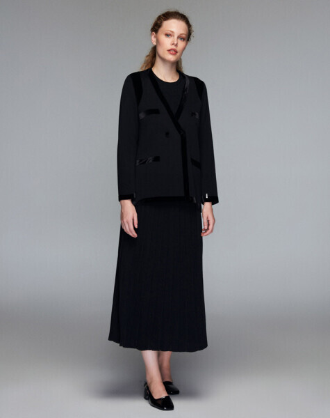 Kadife Detaylı Klasik Kahverengi Hırka 