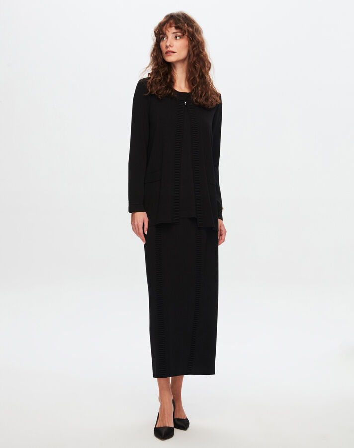T24Y-0003 Pocket Set with Holding Detail - 5