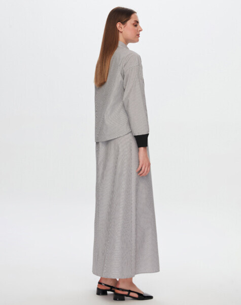 T24Y-0008 Çizgili Crop Ceket Elbise Takım BLACK - 2