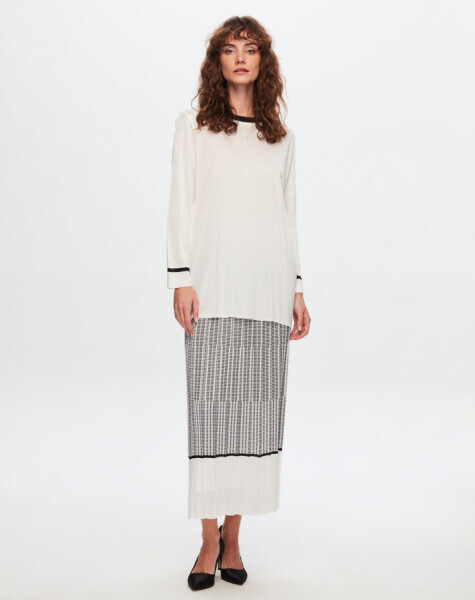 T24Y-2007 Minimal Desenli Parlak Etek GREY / BLACK - 32