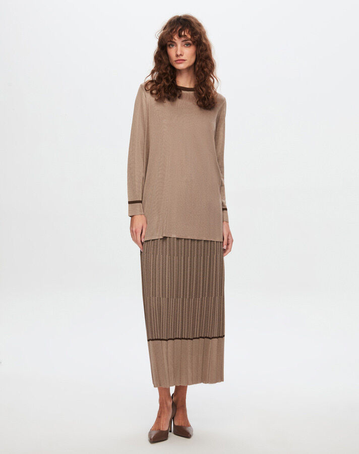 T24Y-2007 Minimal Patterned Shiny Skirt - 3