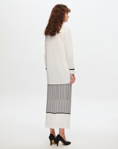 T24Y-2007 Minimal Patterned Shiny Skirt - 8