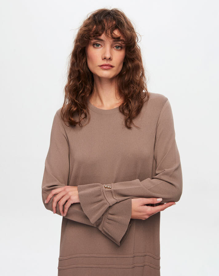 T24Y-4000 Knitwear Dress with Frilly Hem and Wrist - 4
