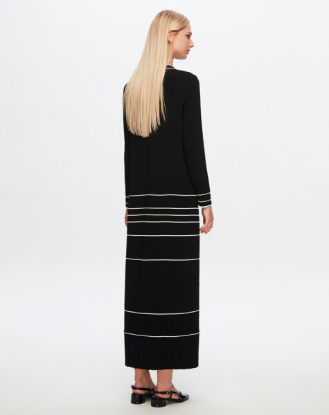 T24Y-4002 Openwork and Line Detailed Long Dress - 14