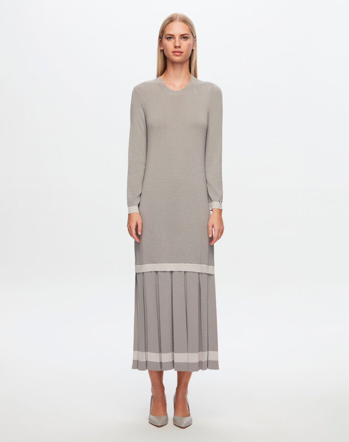 T24Y-4010 Dress with Plain Pleat Detail on the Top - 7