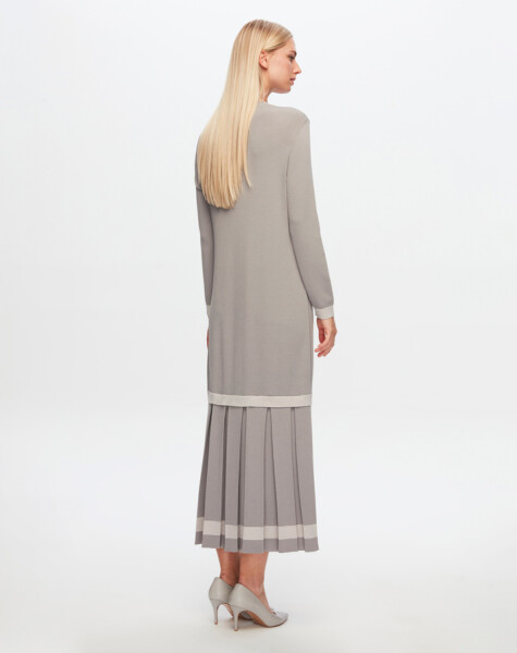 T24Y-4010 Dress with Plain Pleat Detail on the Top - 8