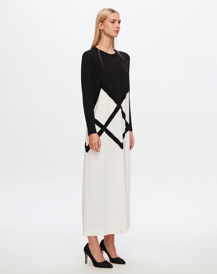 T24Y-4013 Large Diamond Patterned Knitwear Dress - 8