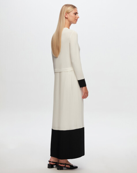 T24Y-4026 Two Color Chiffon -Knitwear Dress - 10