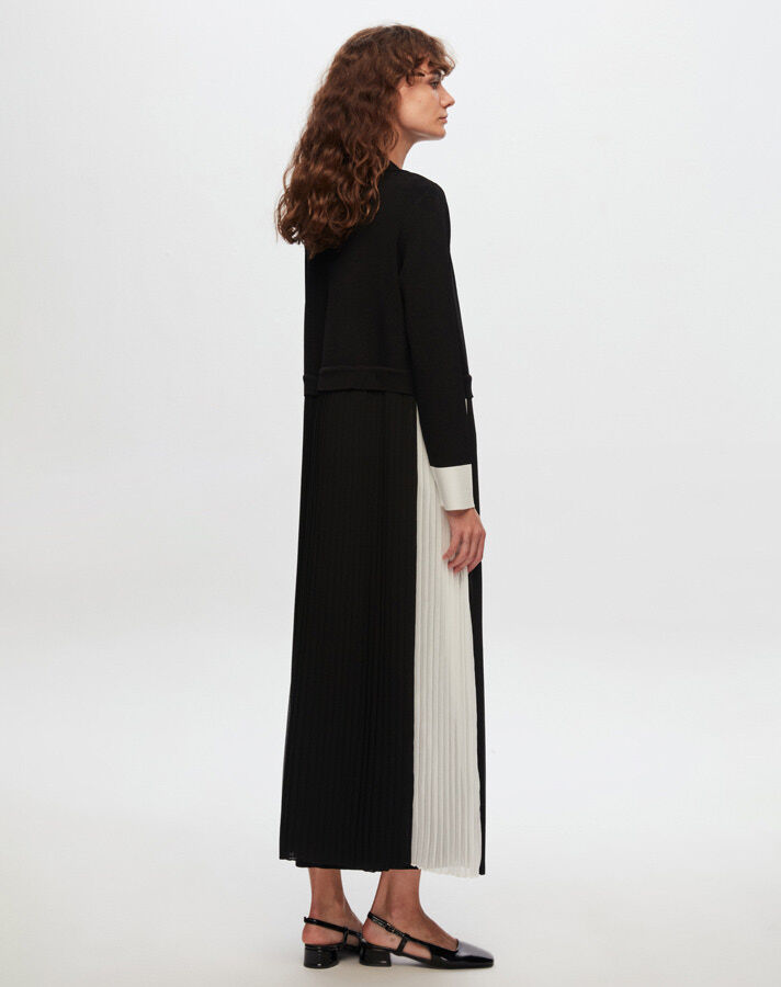 T24Y-4029 Two Color Sleeveless Knitwear Dress - 20
