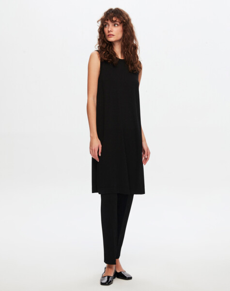 T24Y-6000 Basic Sleeveless Knitwear Tunic - 40