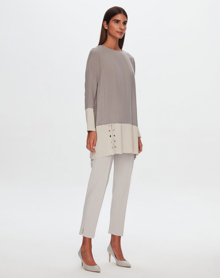 T24Y-6050 Cupro Tunic with Button Detail on the Hem - 10