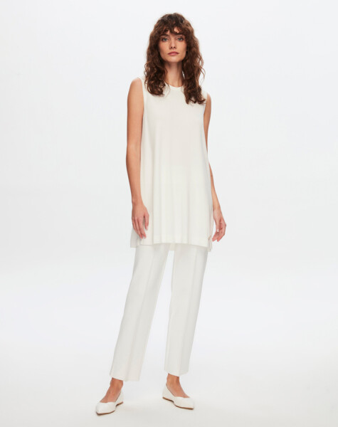 T24Y-7000 Narrow Leg Knitwear Trousers - 5