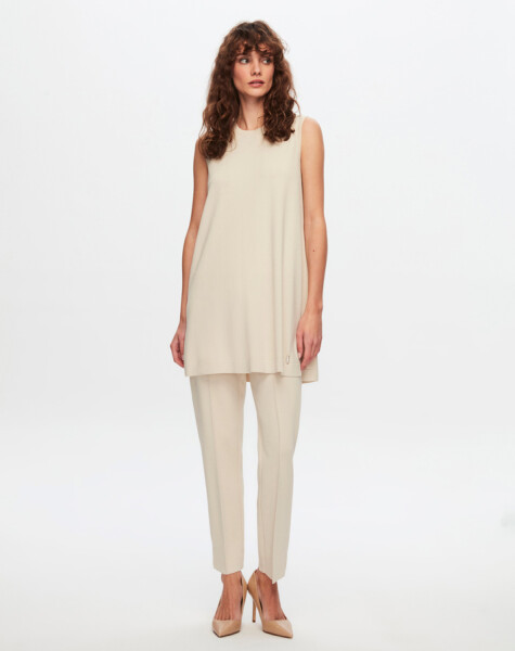T24Y-7000 Narrow Leg Knitwear Trousers - 21