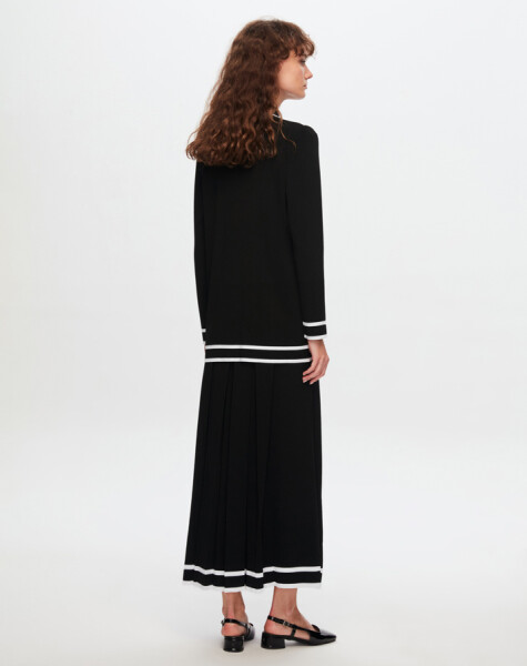 T24Y-9000 Color Striped Elegance Cardigan - 12