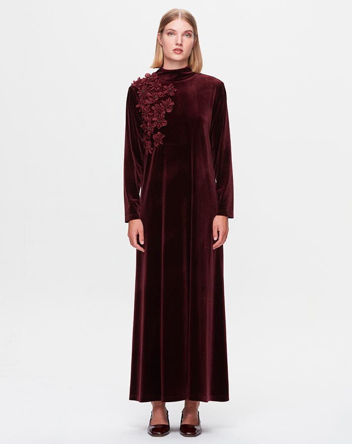 T25K-4007 A Cut Velvet Dress - 1