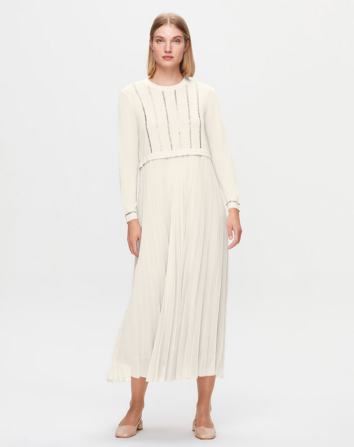 T25K-4016 Stone Detailed Pleat Dress - 3