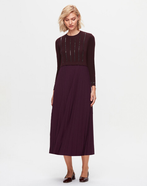 T25K-4016 Stone Detailed Pleat Dress - 8