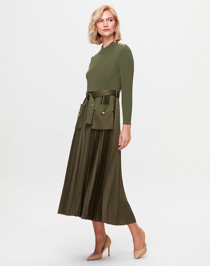 T25K-4017 Satin-Knitted Pleat Dress with Pockets - 5