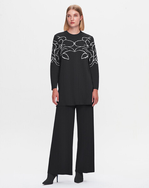 T25K-6008 Önü Çiçek Desenli Triko Tunik BLACK - 1