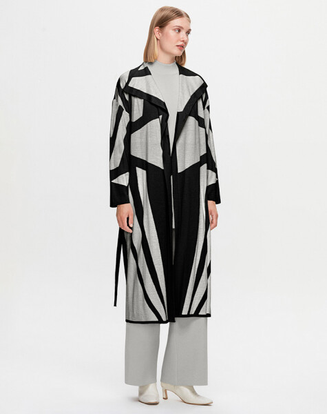 T25K-9005 Shawl Collar Patterned Long Cardigan - 8