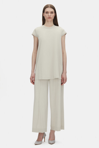 Sleeveless Basic Knit Tunic - 1