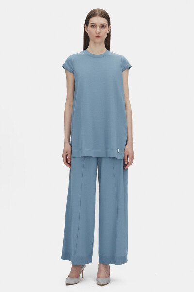 Sleeveless Basic Knit Tunic 