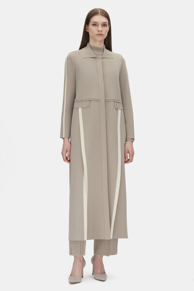 Yırtmaç Detaylı Uzun Triko Vizon Hırka 