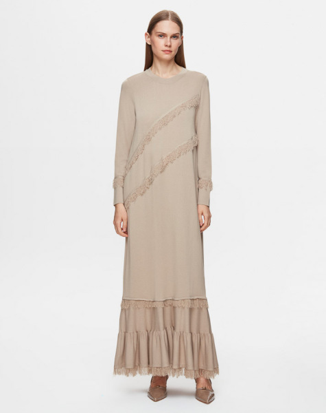 Püskül Detaylı Triko Uzun Taş Rengi Elbise 