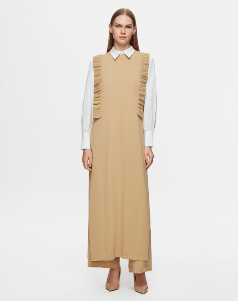 Yanları Fırfırlı Kolsuz Triko Camel Elbise - 1