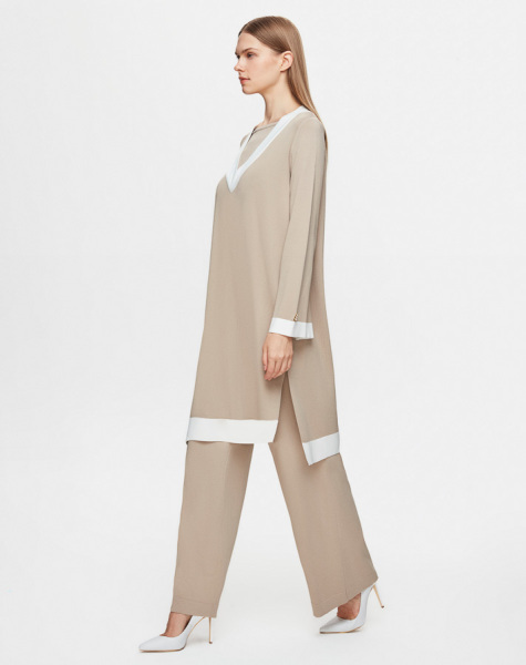 Yanı Yırtmaçlı V Yaka Triko Taş Rengi Tunik - 3