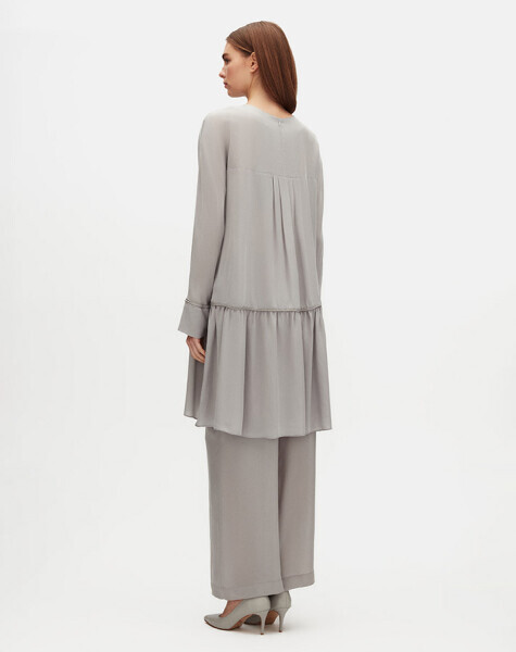 Tiktak Detaylı Rahat Kesim Cupro Gri Tunik - 2
