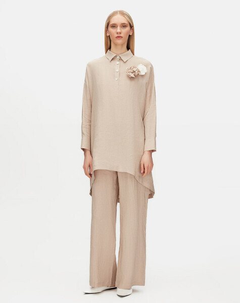 T25Y-6048 Evaze Kesim Çiçek Broşlu Keten Tunik BLACK - 2