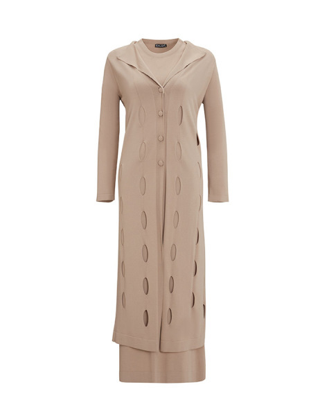 Kendiden Delikli Uzun Triko Taş Rengi Hırka 