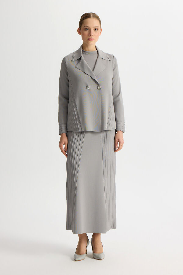 Knitted Skirt with Bodice and Knitting Technique - 1