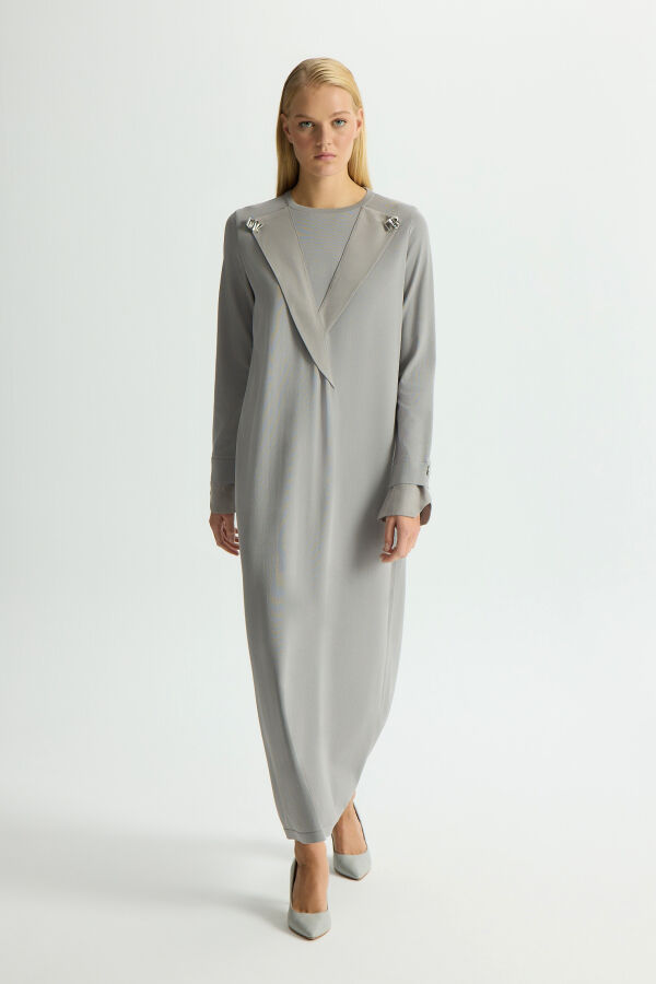 Knit Dress with Collar and Wrist Details - 1