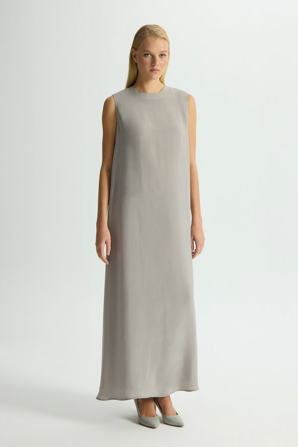 Düz Renk Kolsuz Cupro Elbise Gri - 1