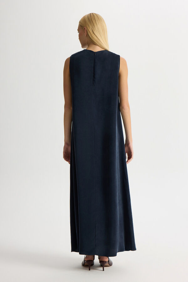 Solid Color Sleeveless Cupro Dress - 2