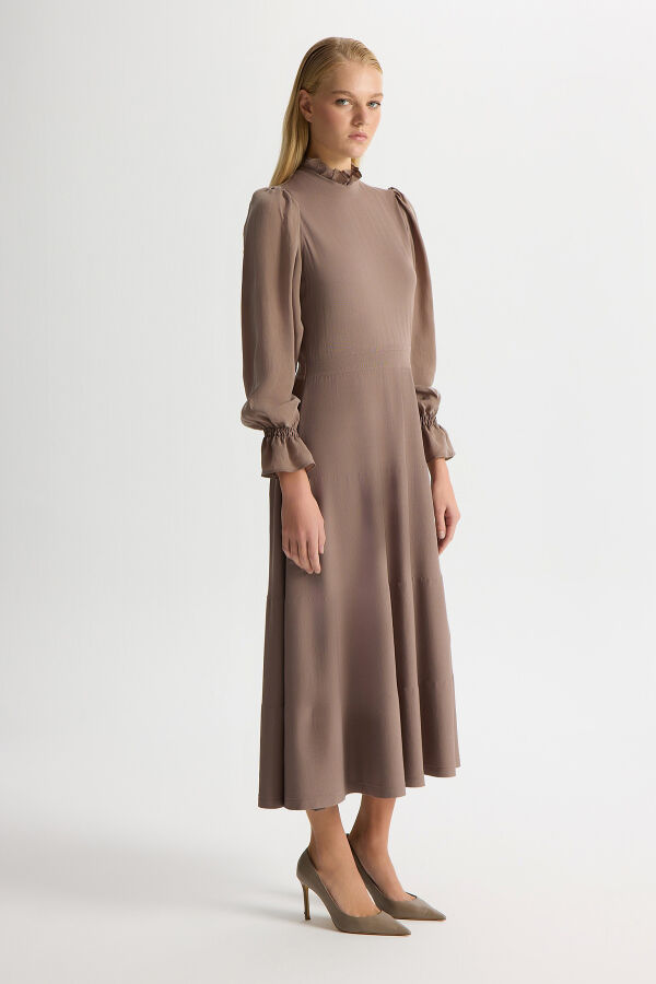 Cupro knit dress with sleeves - 2