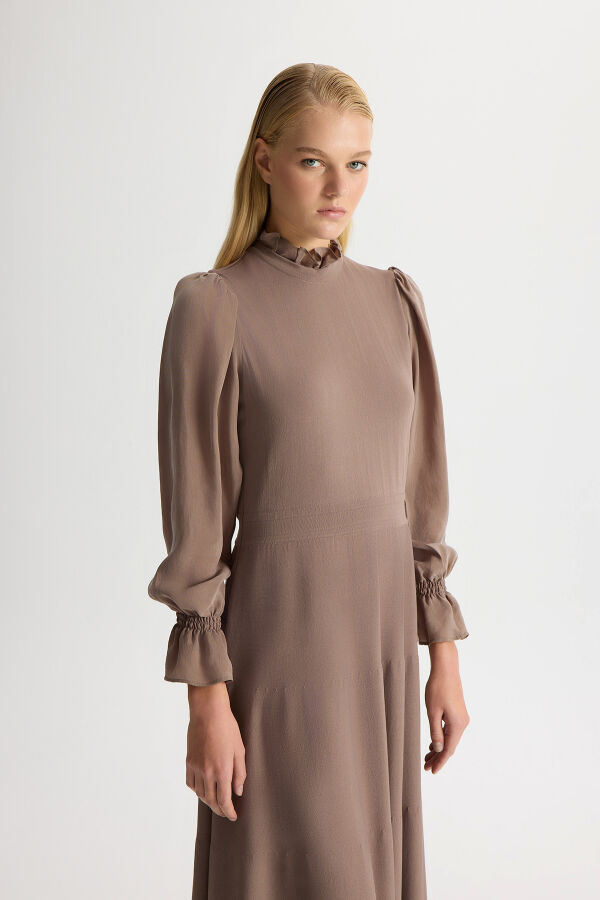 Cupro knit dress with sleeves - 3