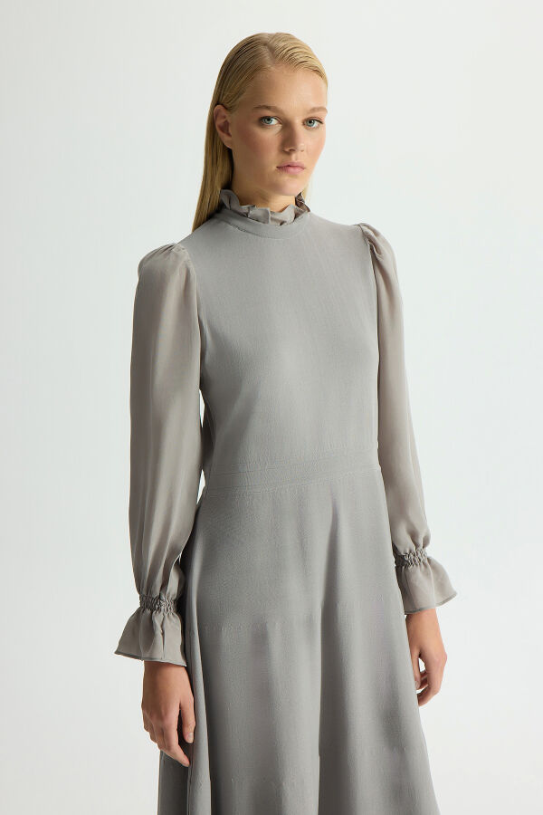 Cupro knit dress with sleeves - 2