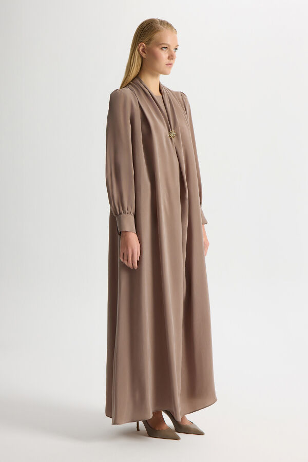 Brooch-Detailed Cupro Dress - 1