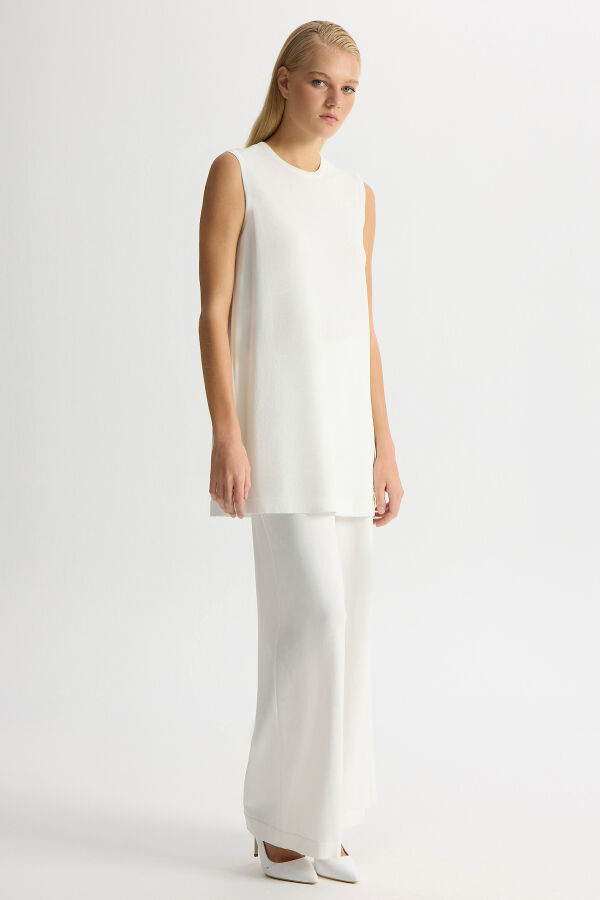 Basic Sleeveless Knit Tunic - 2