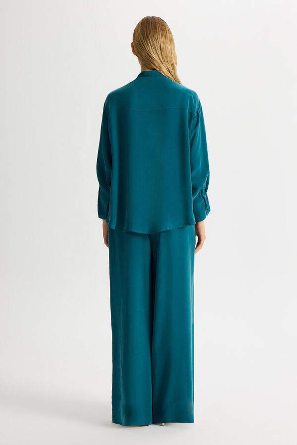 Solid Color Cupro Trousers with Pockets - 3