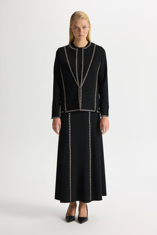 Knit Skirt with Tiktok Detail - 1