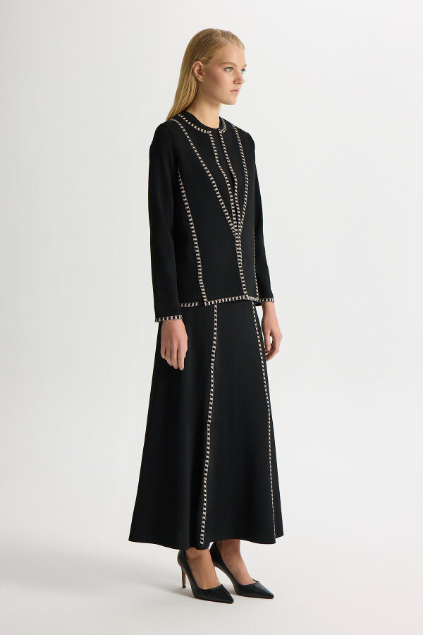 Knit Skirt with Tiktok Detail - 3